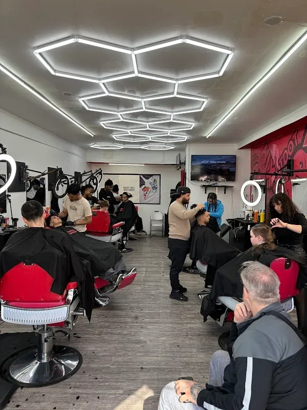 Brazykuts Barbershop — Barber shop in Toronto